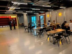 Ayer Rajah Amenity Centre (D5), Retail #585385121